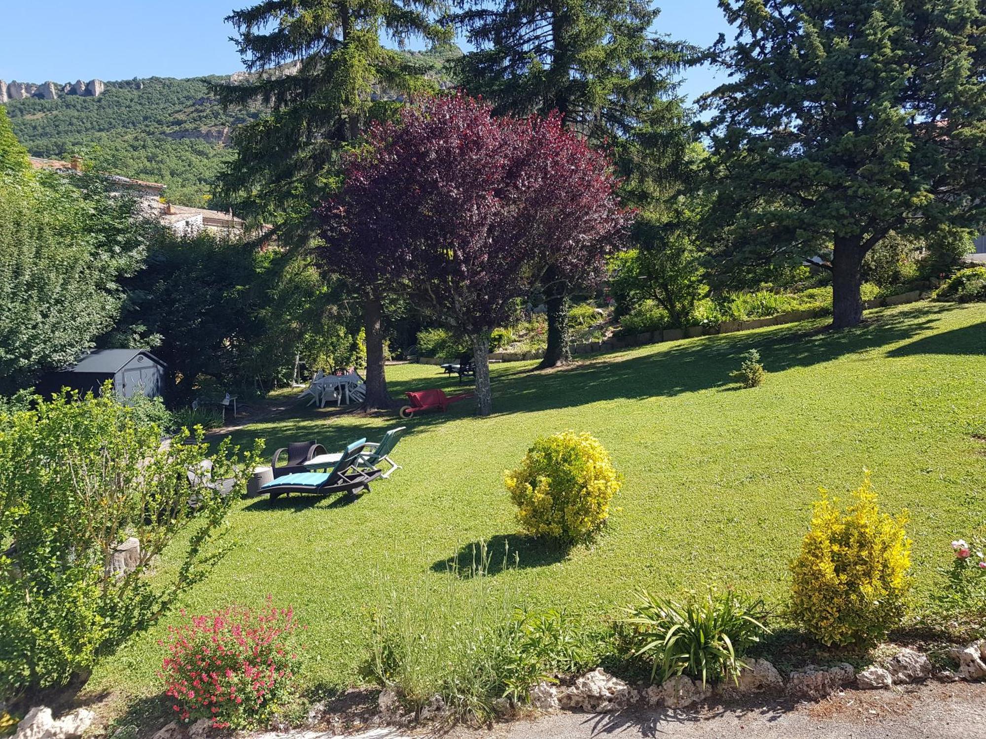 Gite Aux Tourterelles Tournemire  Exterior photo